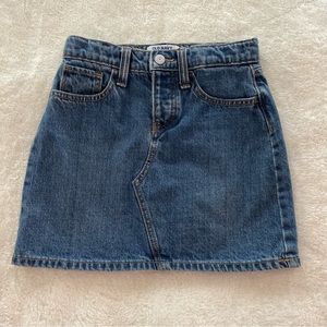 Girls Old Navy Denim Skirt - size 8